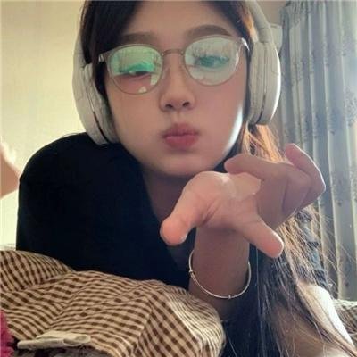 不要跟陌生人约会